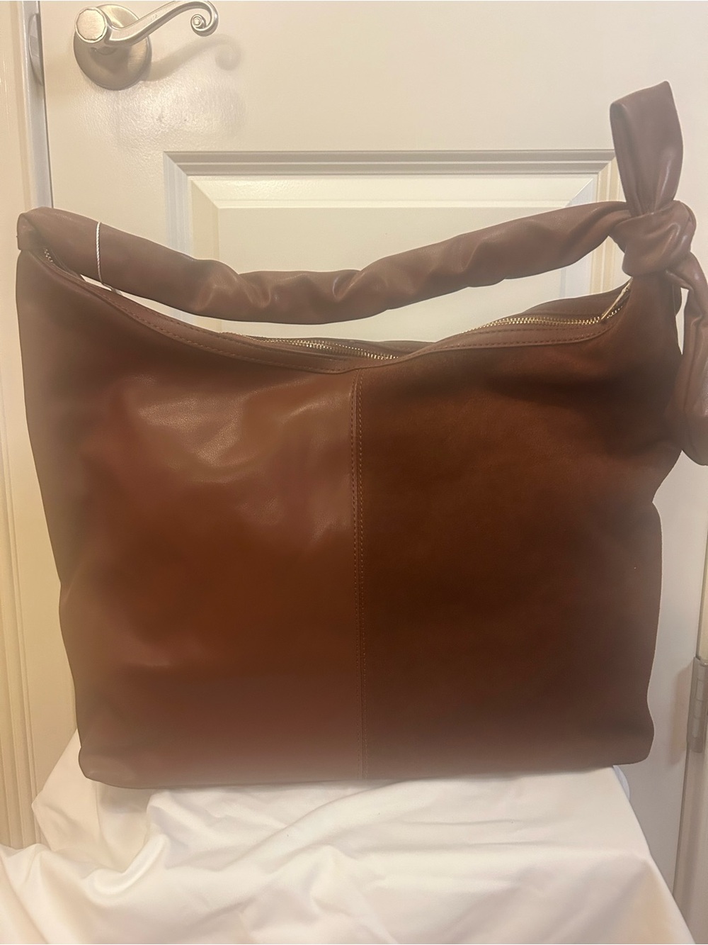 Woman’s Brown Leather Shoulder Bag - Classic Hobo Tote
